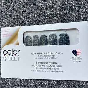 ColorStreet nails- moon river